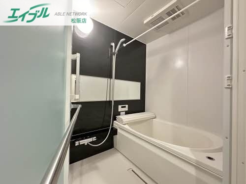 バス・シャワールーム　同タイプ部屋写真です。