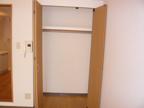 収納　※別号室の写真です。