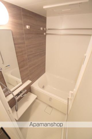 エステムコート堺筋本町の風呂写真