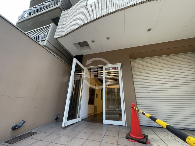 エントランス　ジラソーレ本町通　エントランス