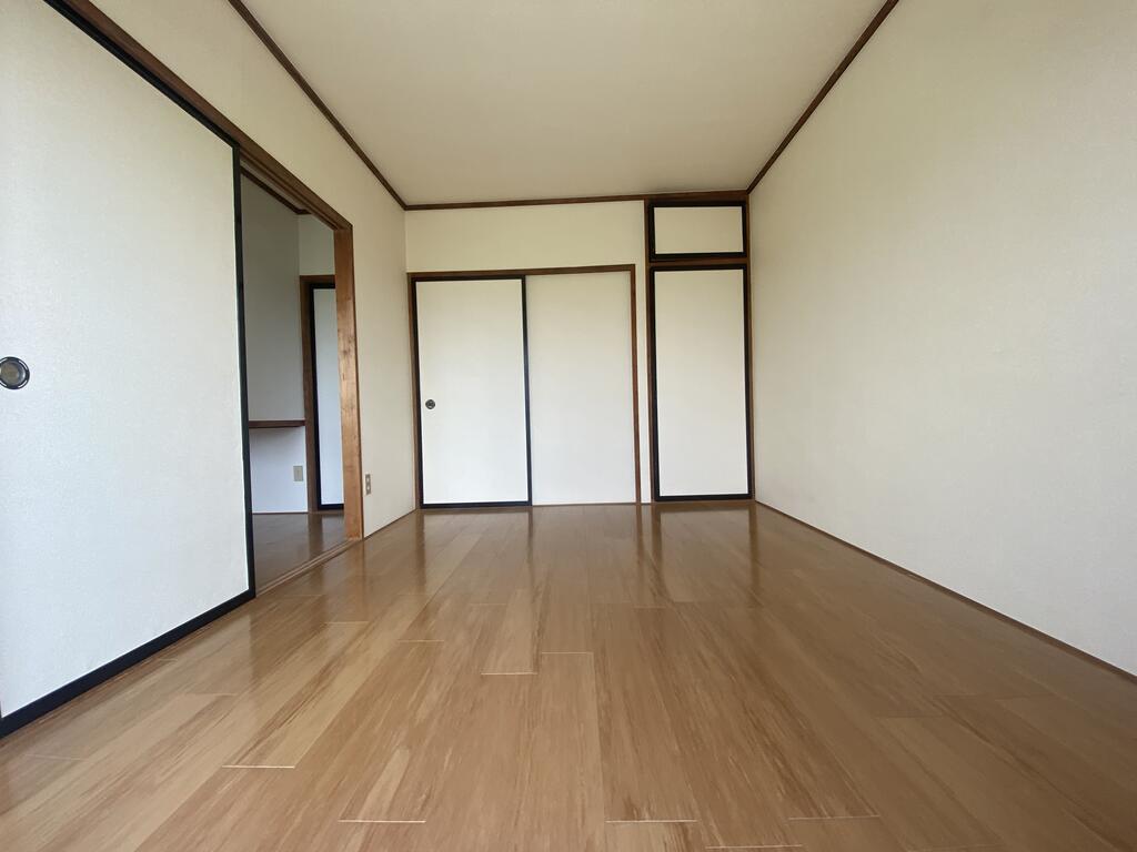 シティハイツ小島の居間写真
