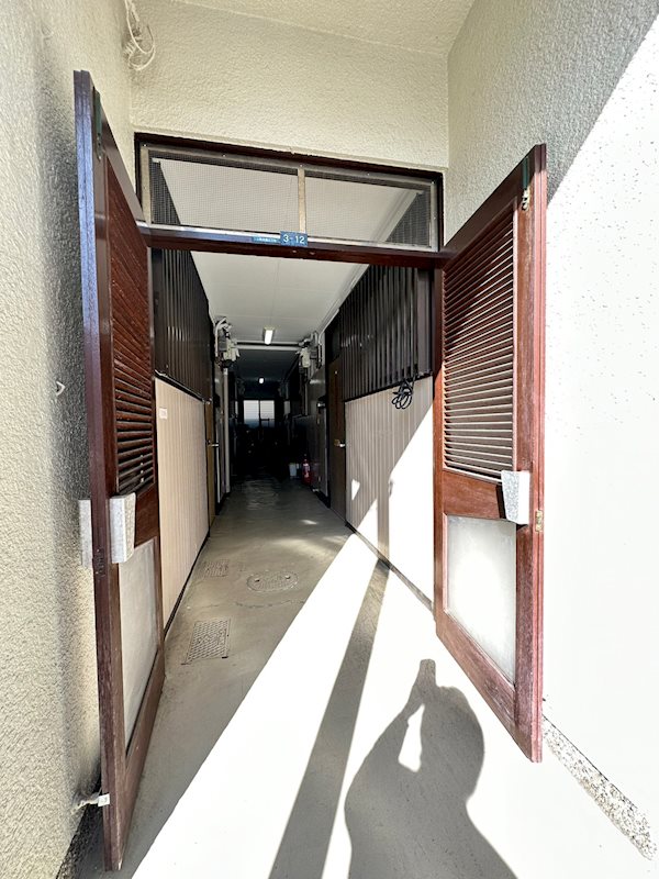 阪急神戸線 春日野道駅 徒歩13分 2階建 築63年の外観写真