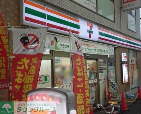 コンビニ　セブンイレブン大阪十三東2丁目店（コンビニ）まで180m