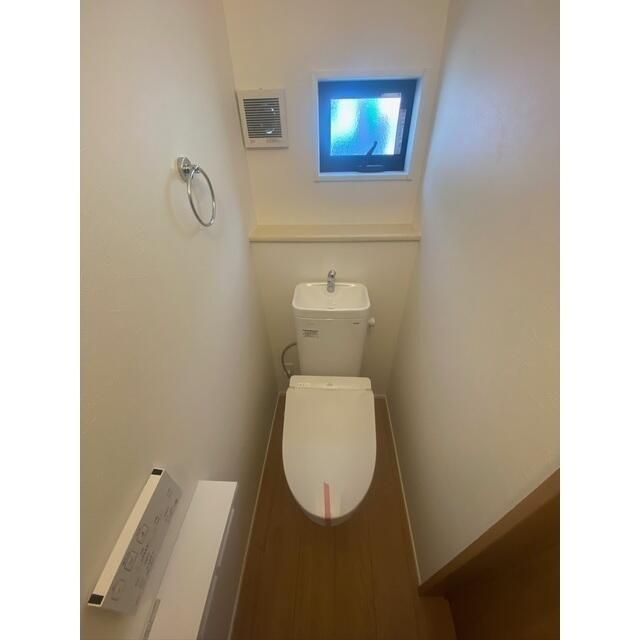 その他設備　清潔感のあるトイレです