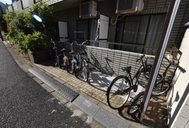 東京メトロ丸ノ内線 方南町駅 徒歩6分 3階建 築39年の外観写真