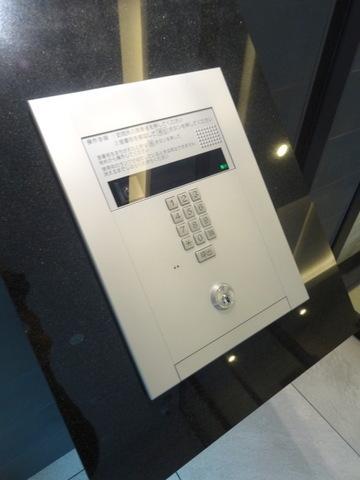セキュリティ　★オートロック完備★