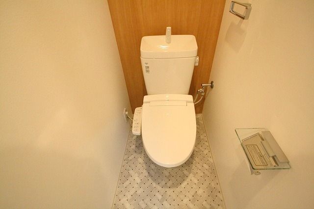フウキレジデンス関目のトイレ写真