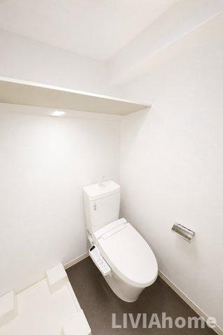 京急本線 新馬場駅 徒歩5分 12階建 築6年のトイレ写真