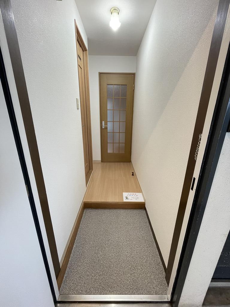 共栄マンションの玄関写真