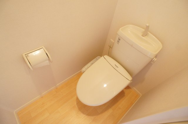 トイレ　シンプルで使いやすいトイレです