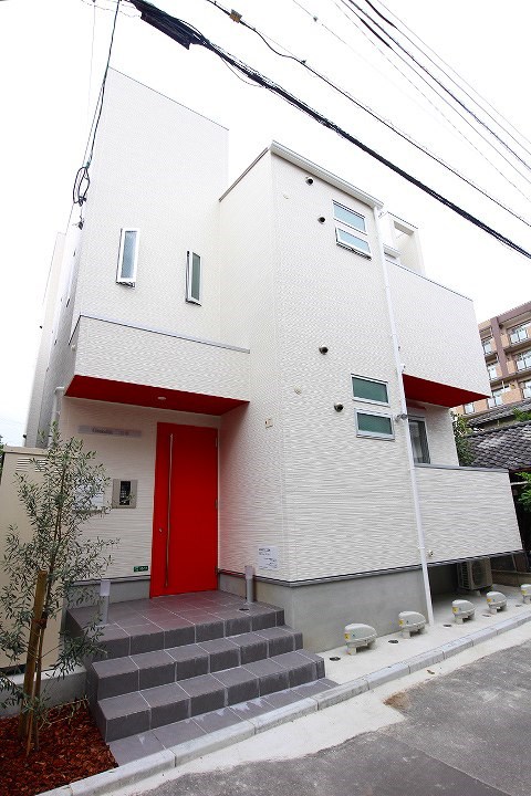 建物外観　2015年6月完成予定の新築デザイナーズ物件