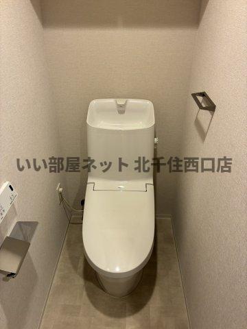 トイレ　プレディアコート北千住