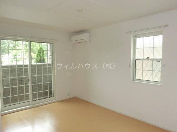 居室・リビング　広々としたリビング！