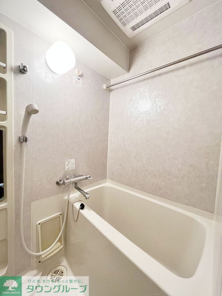 バス・シャワールーム　同じタイプの別部屋写真