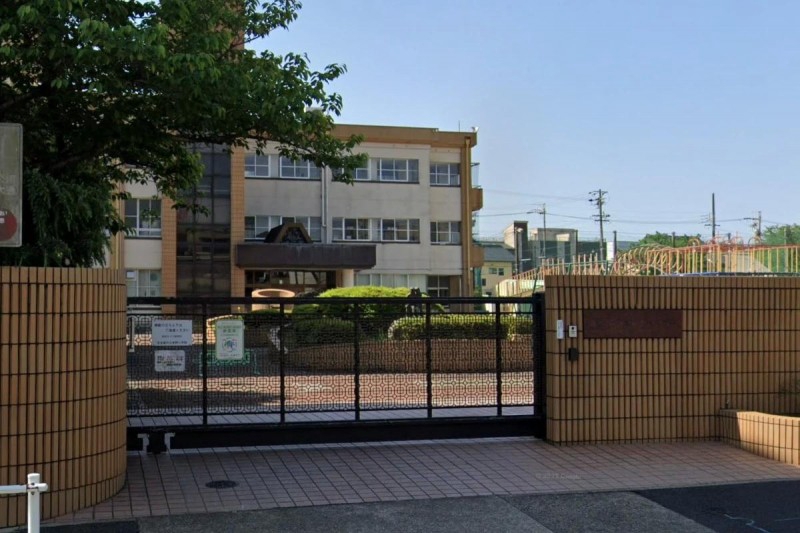 小学校　名古屋市立米野小学校（小学校）まで191m