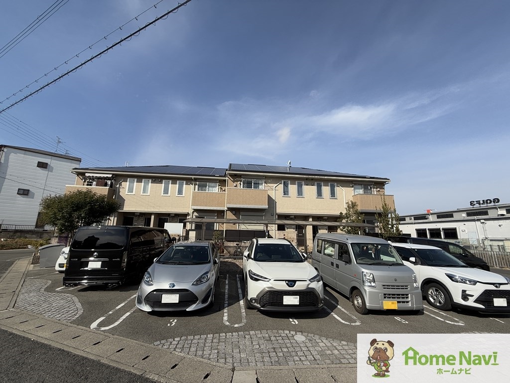 建物外観　「ヴィスタリアオスト」、現地待ち合わせでのご案内も可能です。