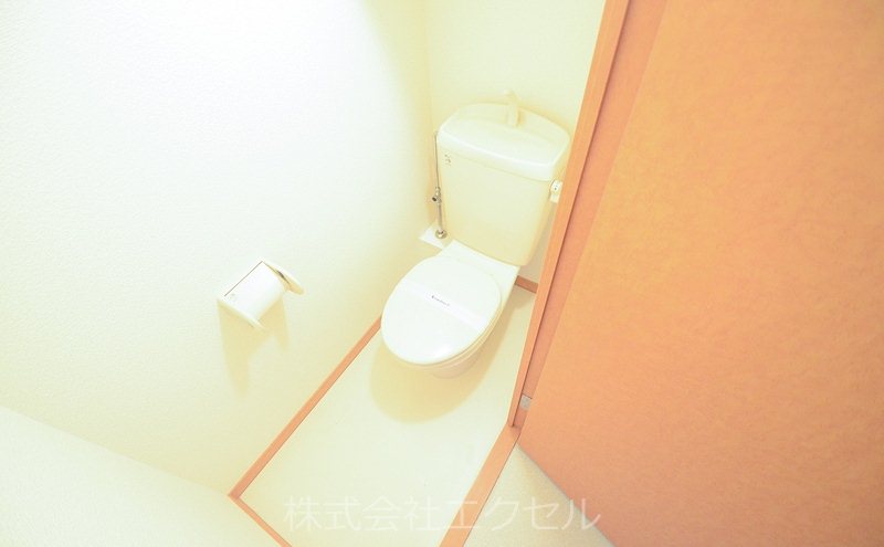 トイレ　同等タイプのイメージ写真です。