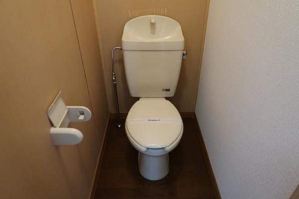 【羽曳野市碓井のマンションのトイレ】