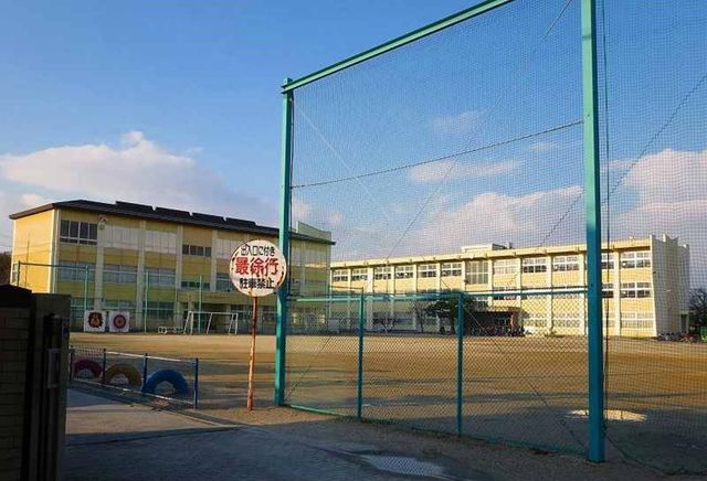 【スパシオ川原Iの小学校】