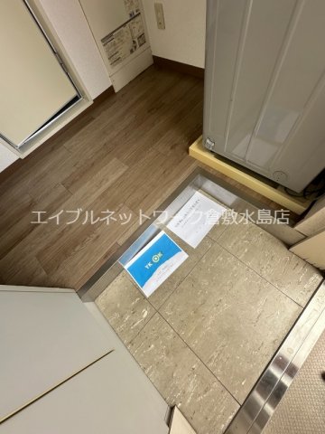 【倉敷市玉島のマンションの玄関】