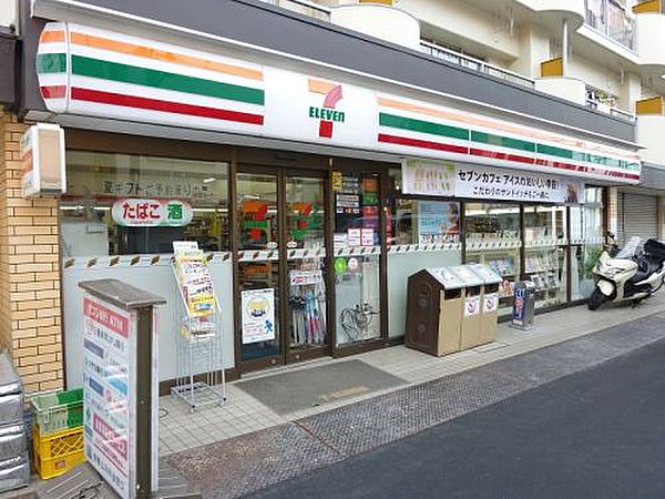 【墨田区菊川のマンションのコンビニ】