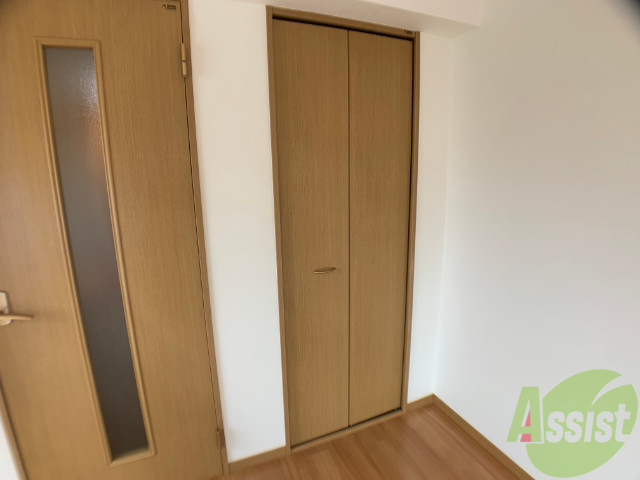 収納　クローゼットがありました。お洋服や荷物はここへ