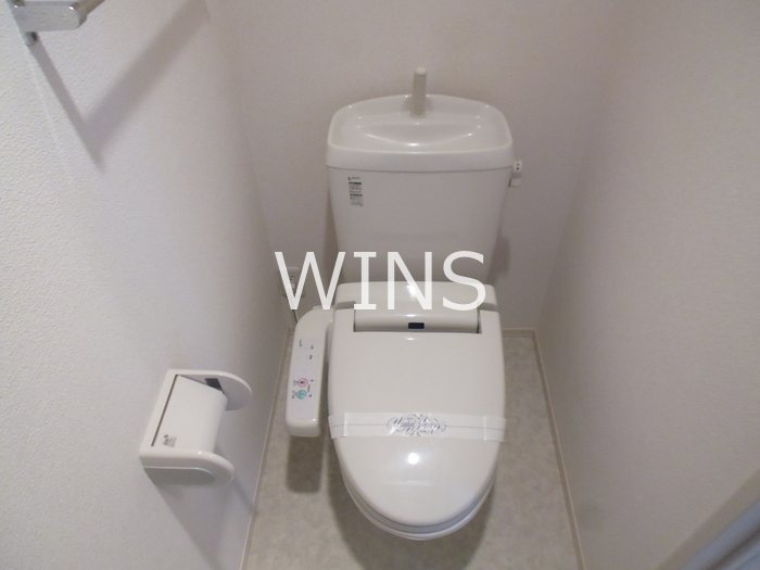 トイレ　別部屋参考写真です