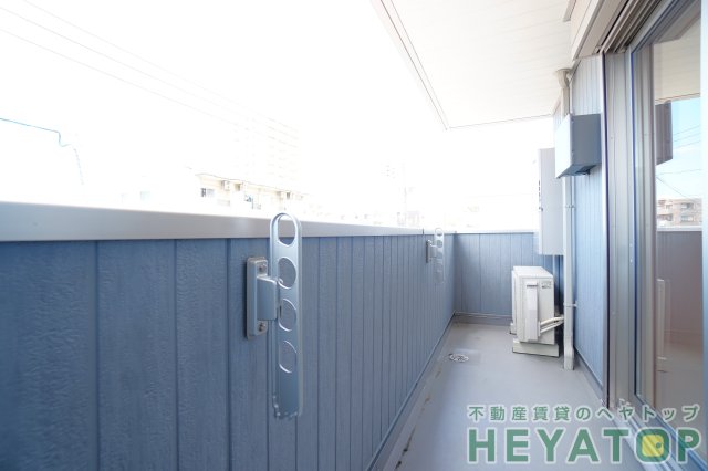 バルコニー　（同仕様写真）