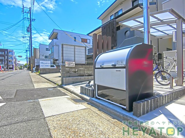 その他　敷地内ごみ置き場