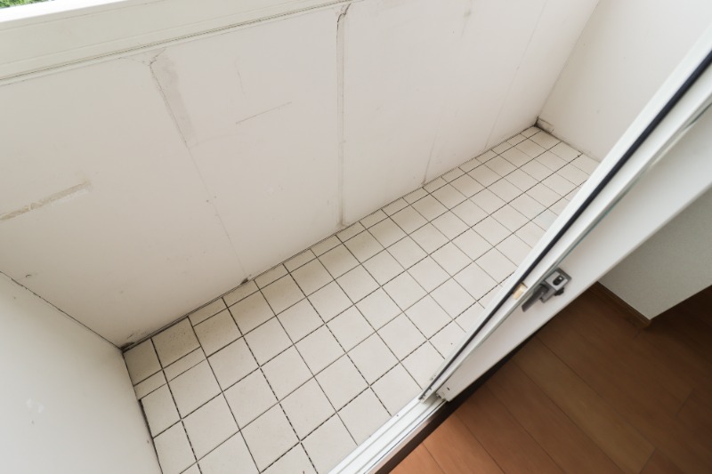 バルコニー　図面と現状に相違がある場合には現状を優先