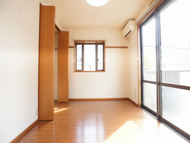 その他部屋・スペース　清潔感のあるきれいな洋間です♪