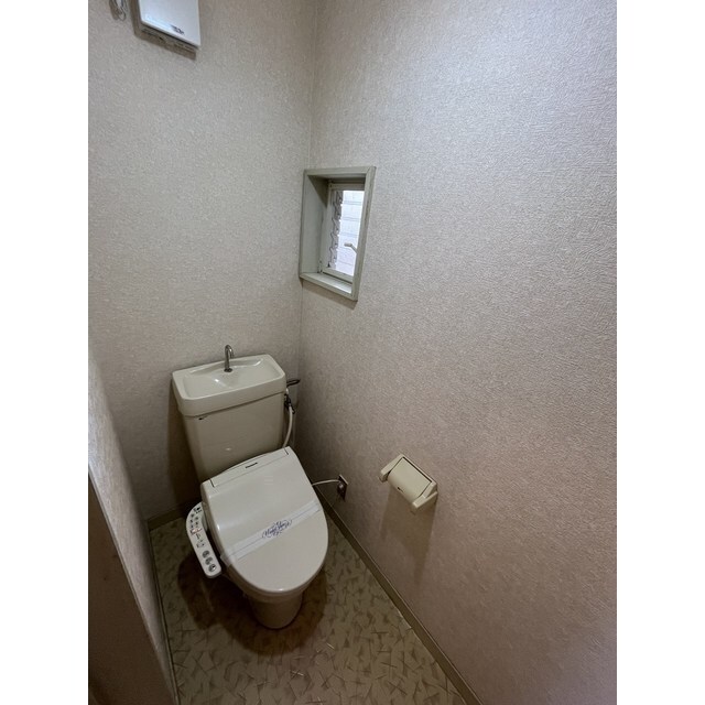 トイレ　トイレ、バス別