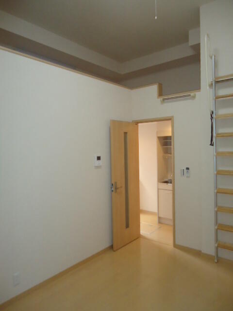 居室・リビング　同建物別部屋参考