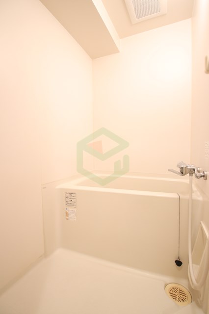 バス・シャワールーム　ゆったり過ごせるお風呂です