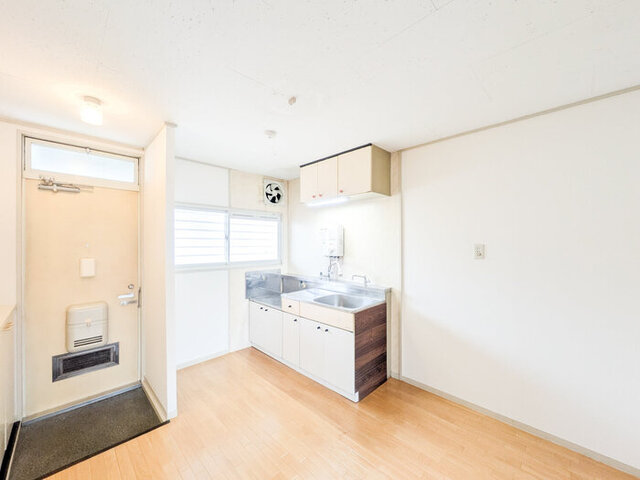 居室・リビング　ＤＫ・玄関