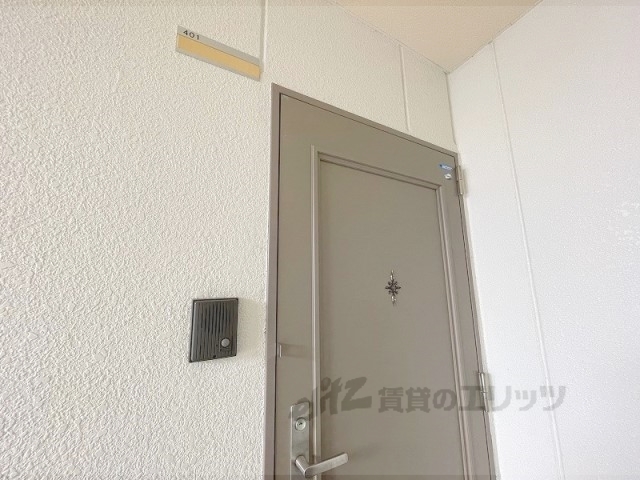 玄関　インターフォン