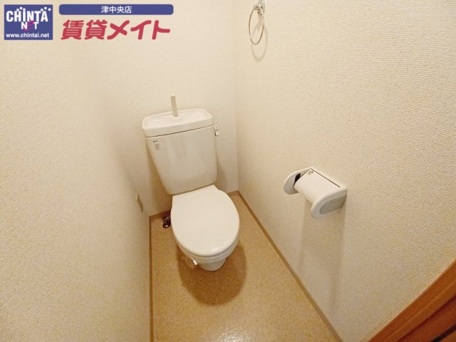 トイレ　別部屋画像参考