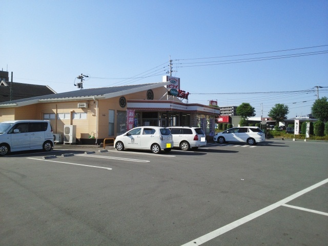 飲食店　ヒライ菊陽バイパス店（飲食店）まで350m