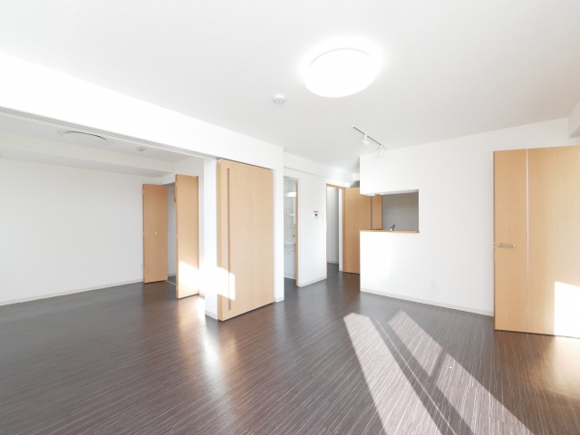 居室・リビング　使いやすい間取りのリビング♪