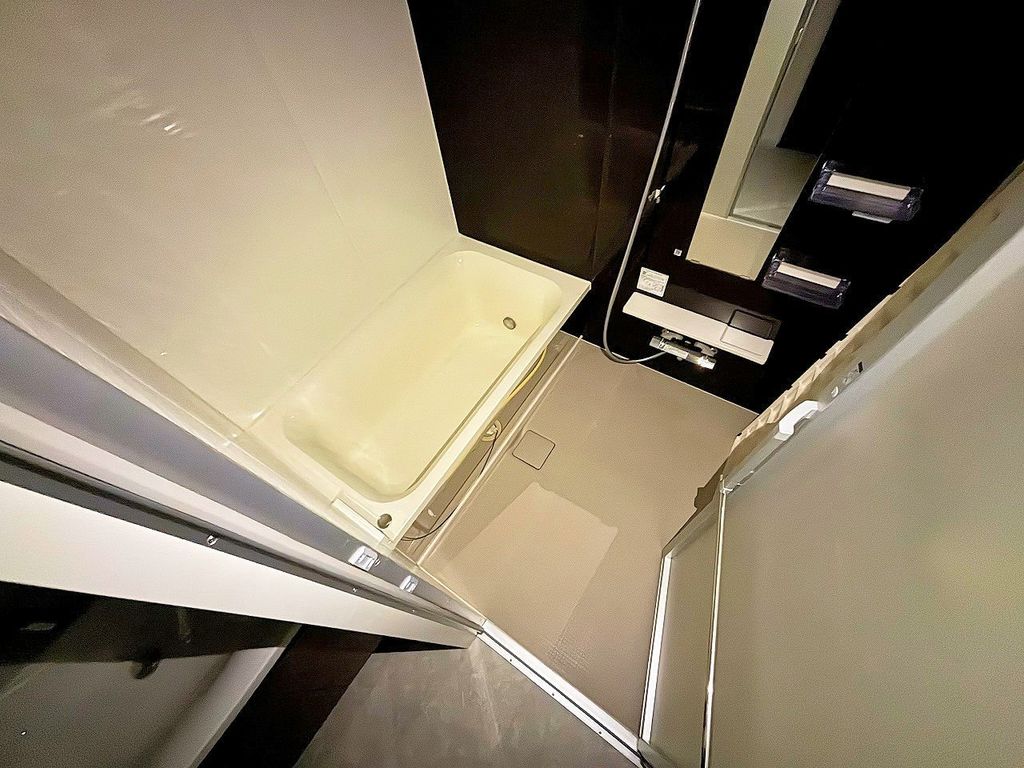 バス・シャワールーム　バルコニー