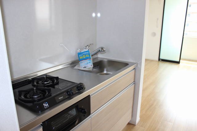 キッチン　※別のお部屋の写真です。