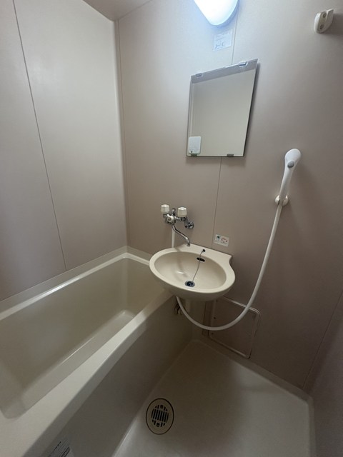 バス・シャワールーム　別号室の写真使用