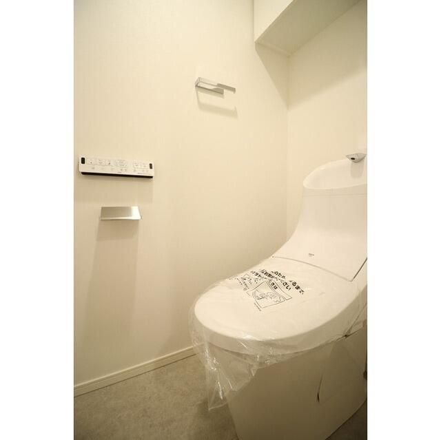 トイレ　清潔感のあるトイレです