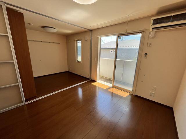 居室・リビング　同施工会社の参考写真