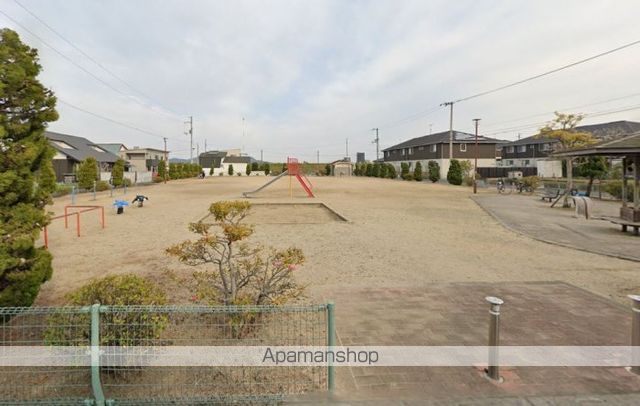 公園　伏石中公園（公園）まで100m