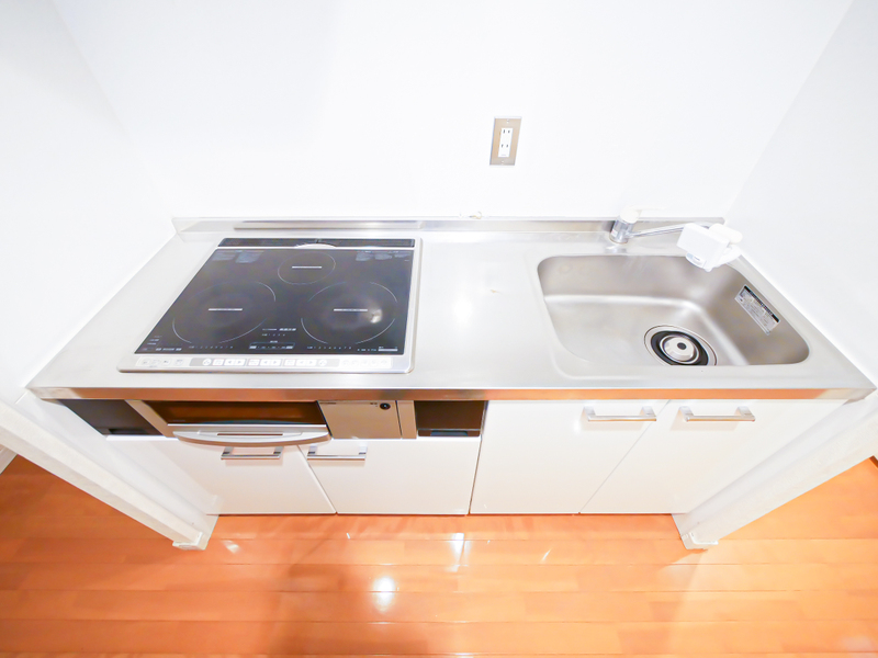 キッチン　写真は別号室です。現況優先になります。