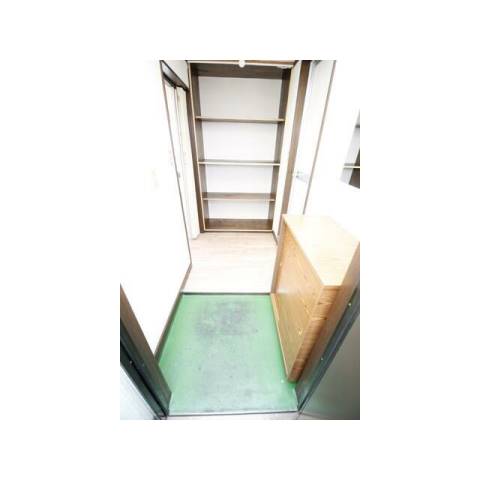 玄関　※他部屋写真参考