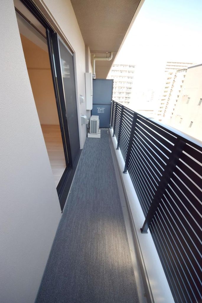 バルコニー　バルコニー