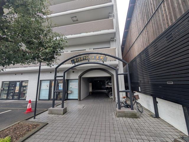 その他　建物入口