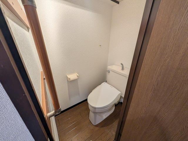 トイレ　トイレ